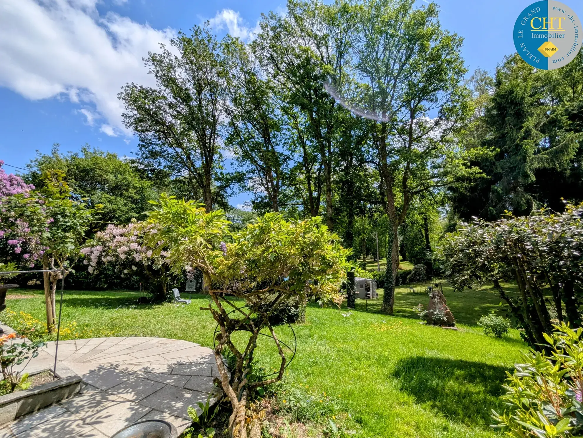 Maison en vente proche de la forêt de Brocéliande avec terrain arboré 
