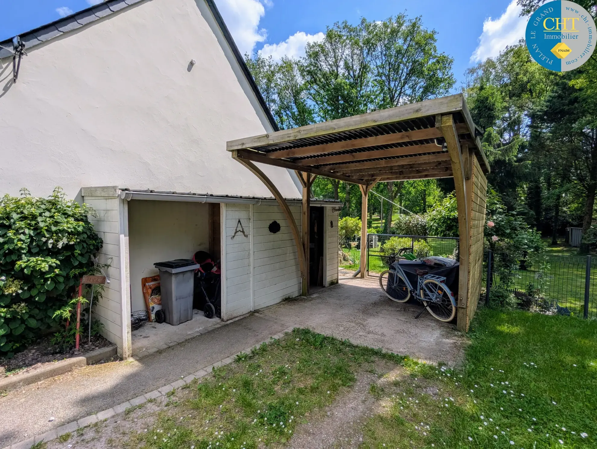 Maison en vente proche de la forêt de Brocéliande avec terrain arboré 