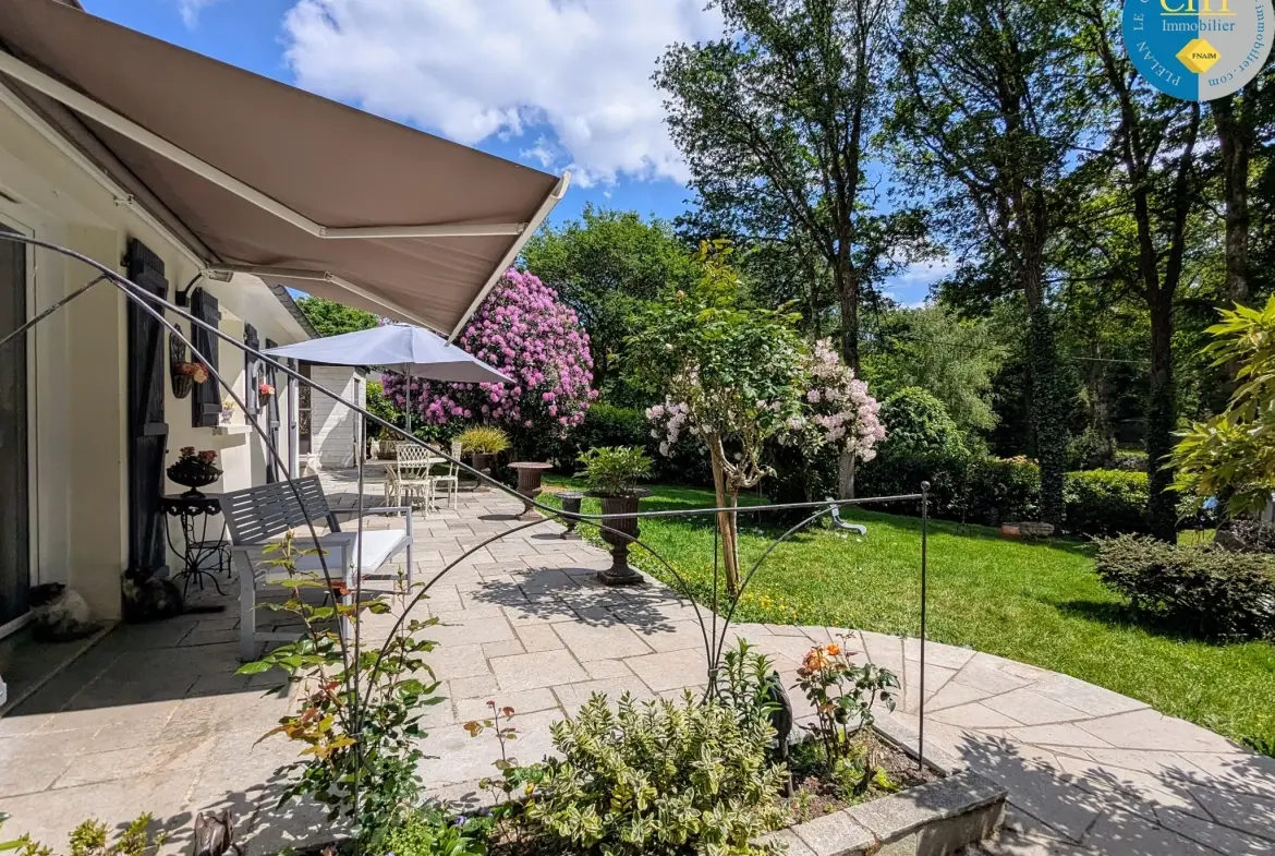 Maison en vente proche de la forêt de Brocéliande avec terrain arboré 