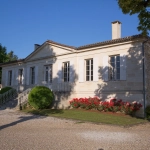 Vente d'un Château viticole de prestige en Médoc avec 22 hectares en Agriculture Biologique