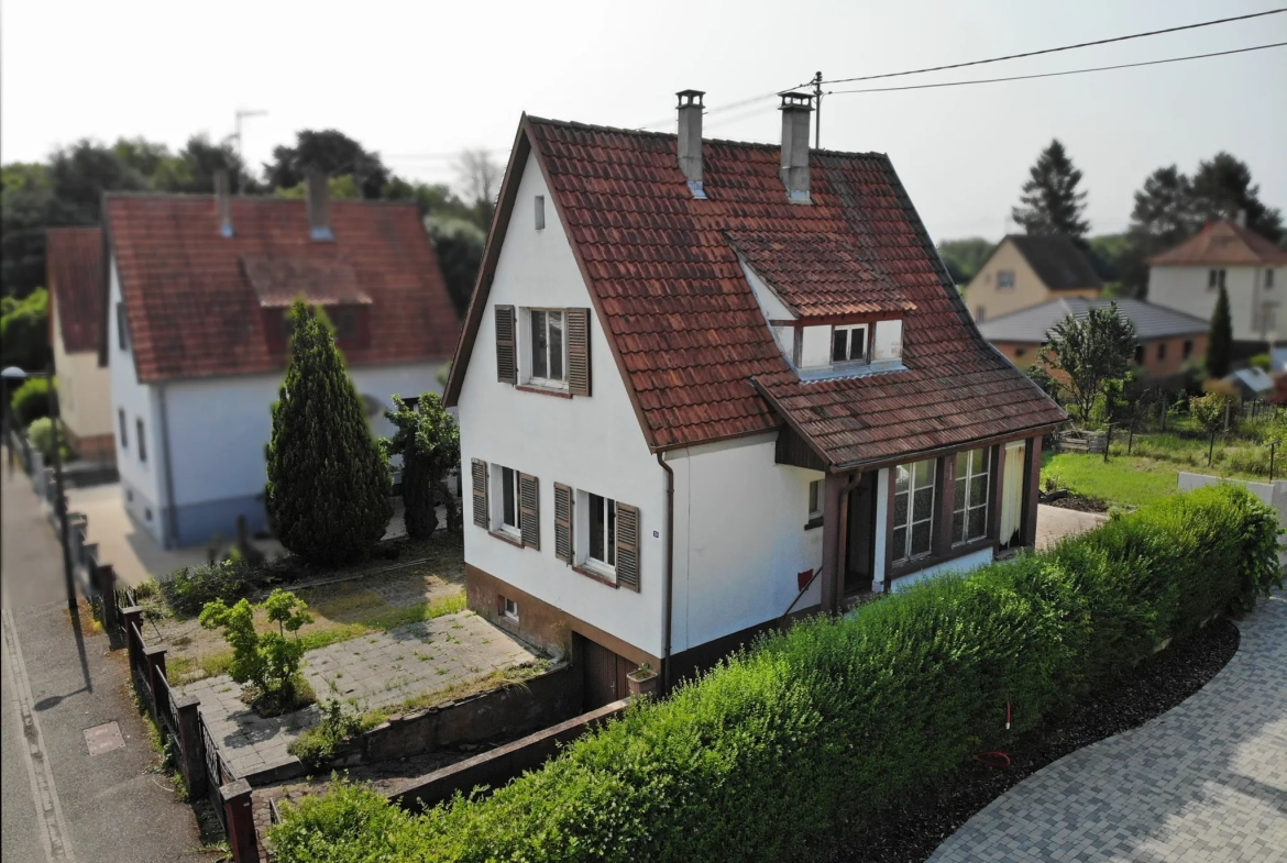 Maison de village à Drusenheim de 82 m² avec terrain de 7 ares à rénover 