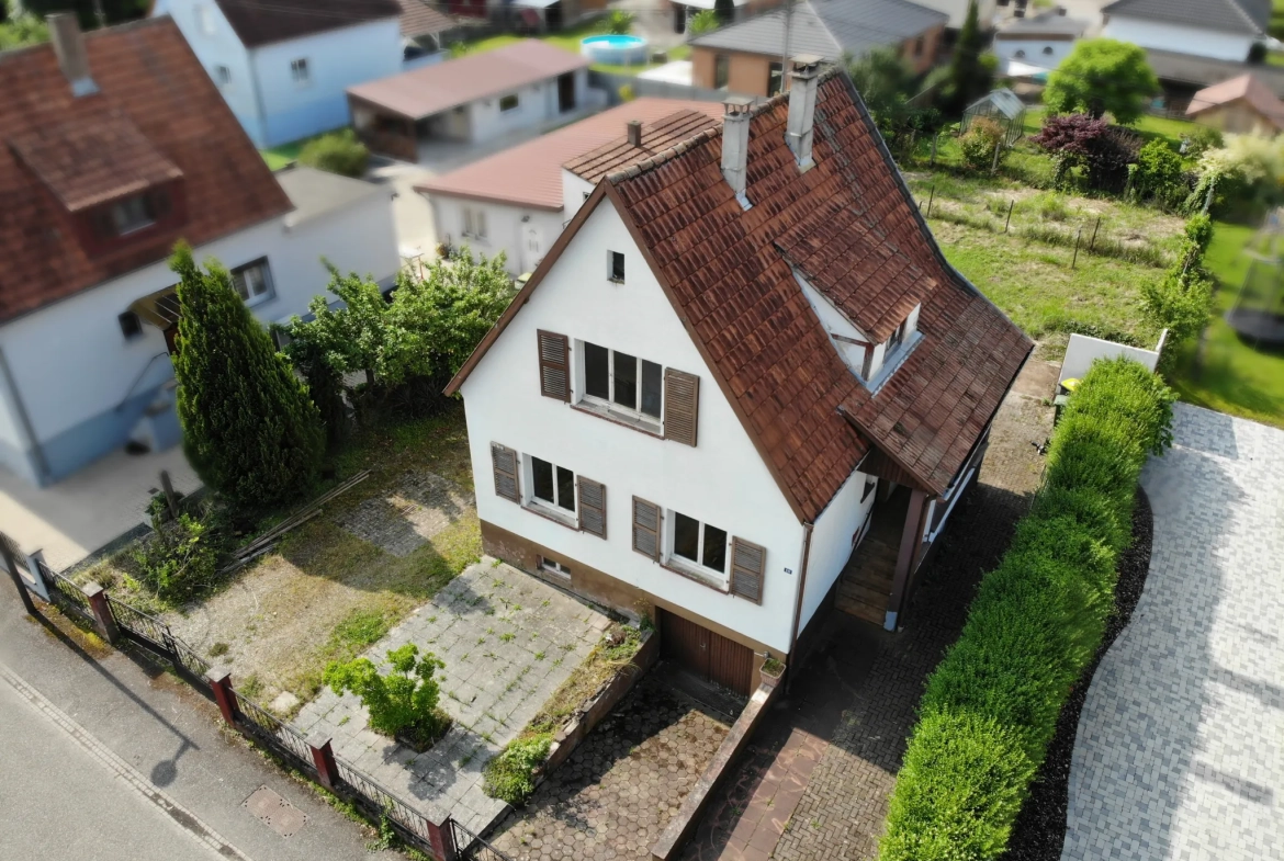 Maison de village à Drusenheim de 82 m² avec terrain de 7 ares à rénover 