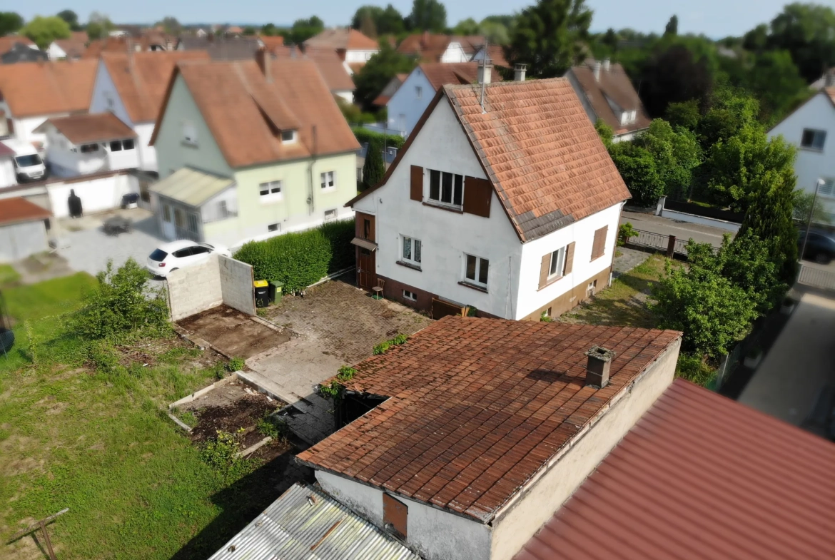 Maison de village à Drusenheim de 82 m² avec terrain de 7 ares à rénover 