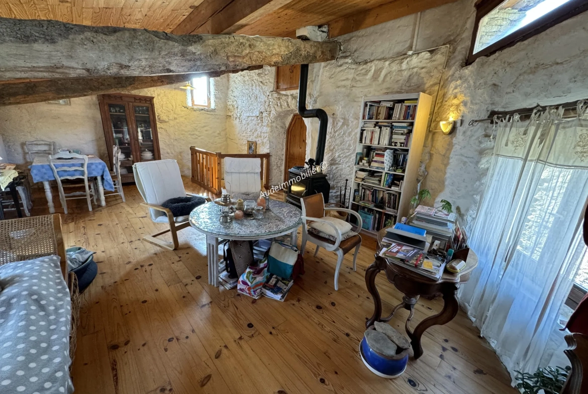 Maison en pierres avec jardin et terres dans la vallée de Limoux 