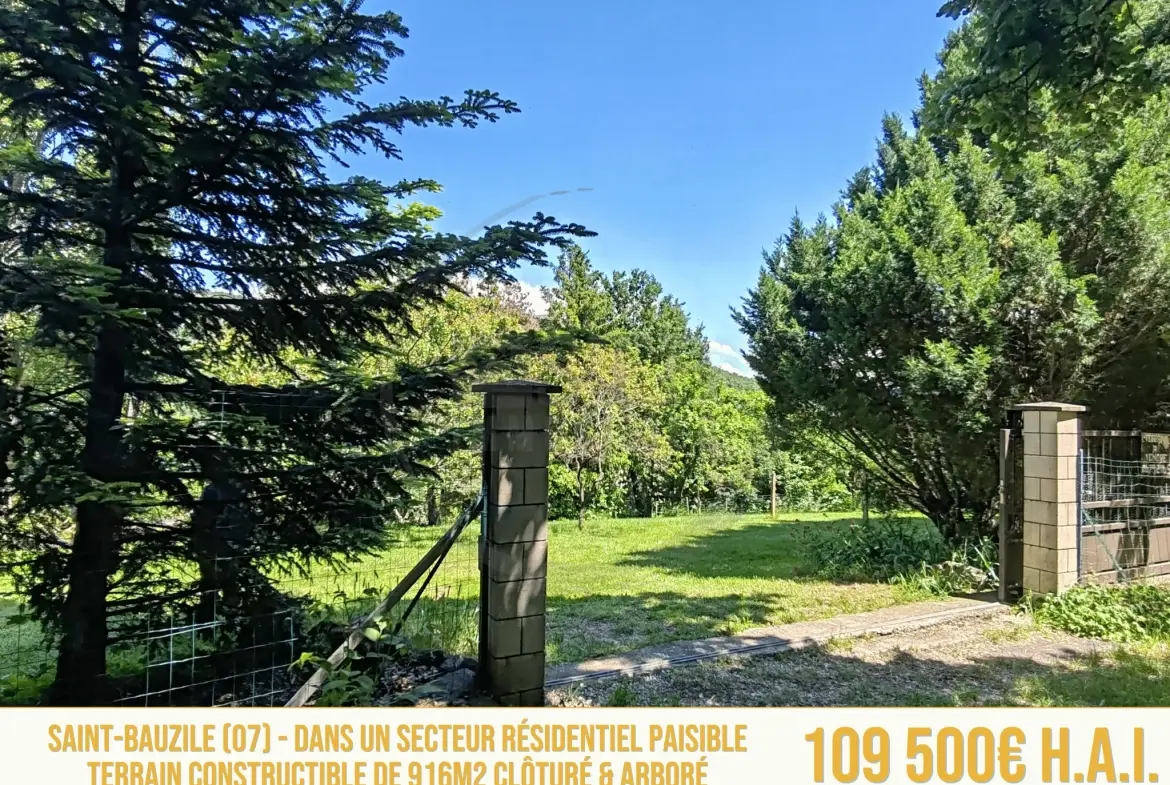 Terrain constructible de 916 m² avec vue dégagée à Saint-Bauzile en Ardèche 
