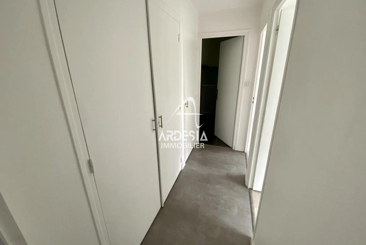 Appartement T3 bis à vendre de 78 m² à Saint-Michel de Maurienne 