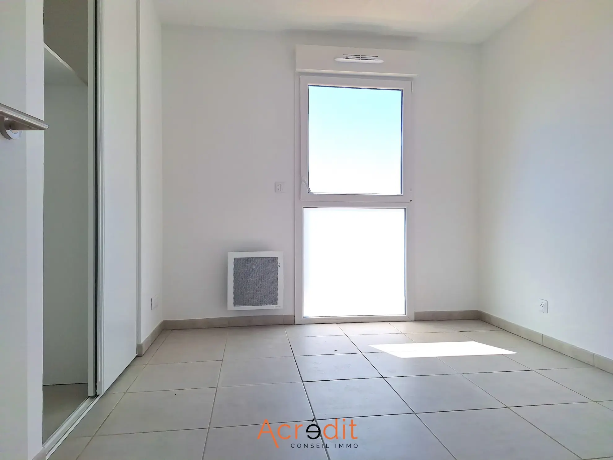 Appartement T3 avec terrasse, parking à Boujan-sur-Libron 