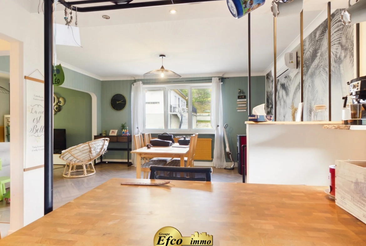 Maison à Soultzmatt de 6 pièces et 136 m² avec garage et terrasse 