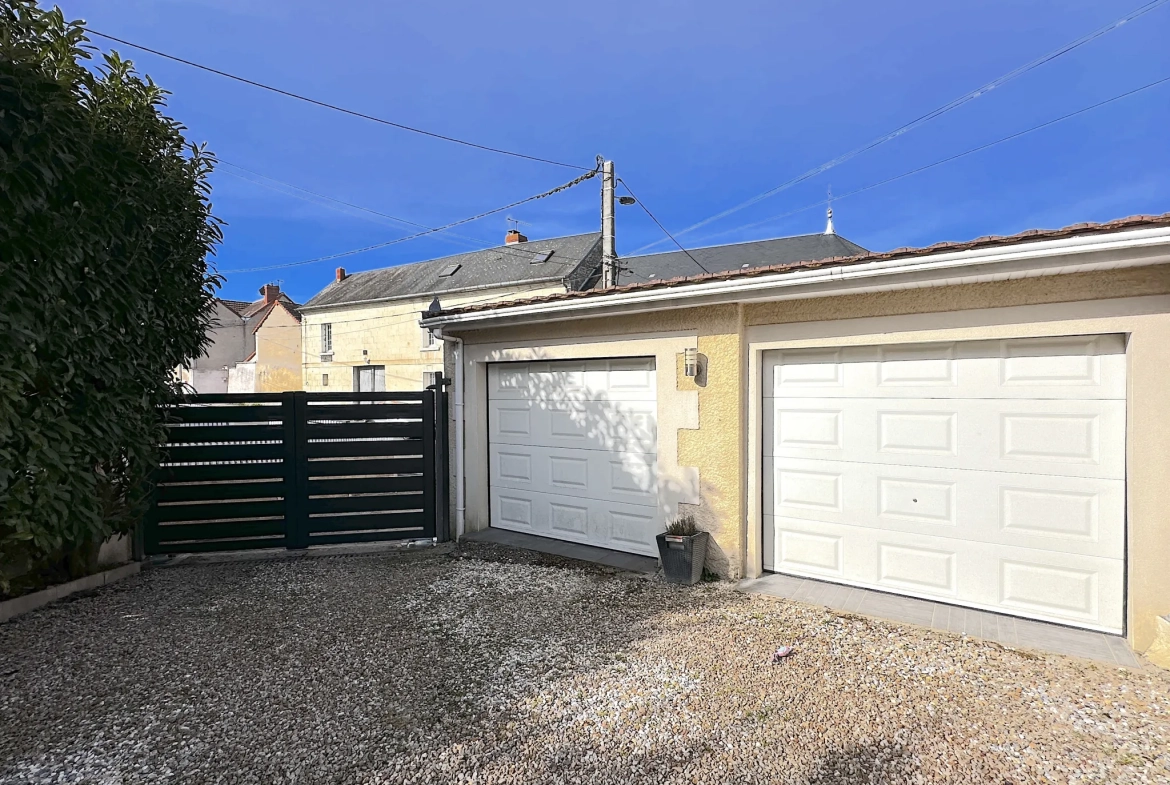 Maison avec studio indépendant à Antoigné, Châtellerault - Spacieux logement avec potentiel locatif 