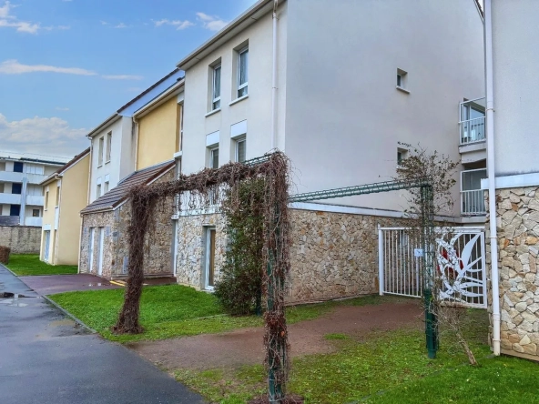 Appartement 3 pièces avec balcon et parking à Douvres-la-Délivrande – 73m²