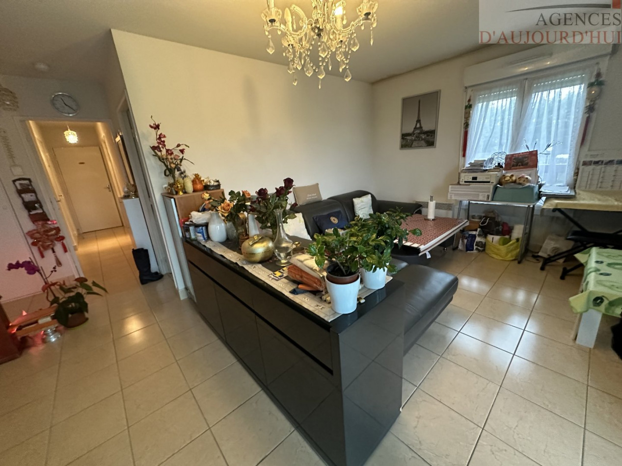 Appartement 3 pièces de 58 m² à Blonville-sur-Mer, avec balcon, cave et parking, proche plage et commerces