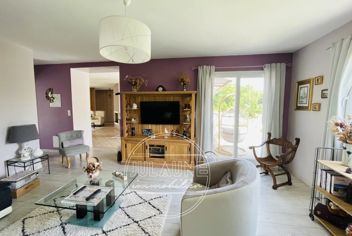 Charmante maison avec piscine à Boisseuil proche Limoges 