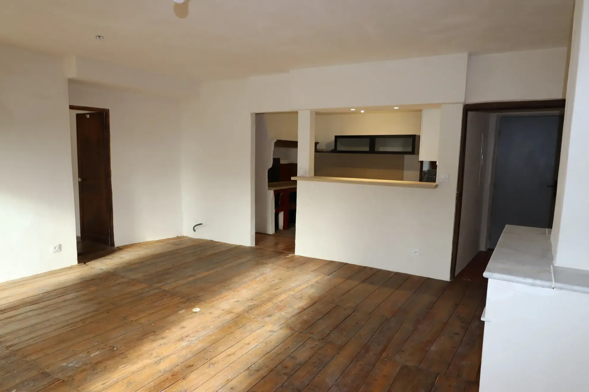 Bel appartement T3 ensoleillé à Beauvezer avec cave et chauffage réversible 