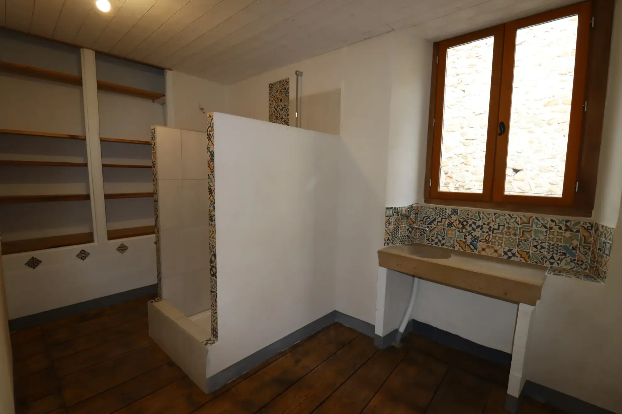 Bel appartement T3 ensoleillé à Beauvezer avec cave et chauffage réversible 