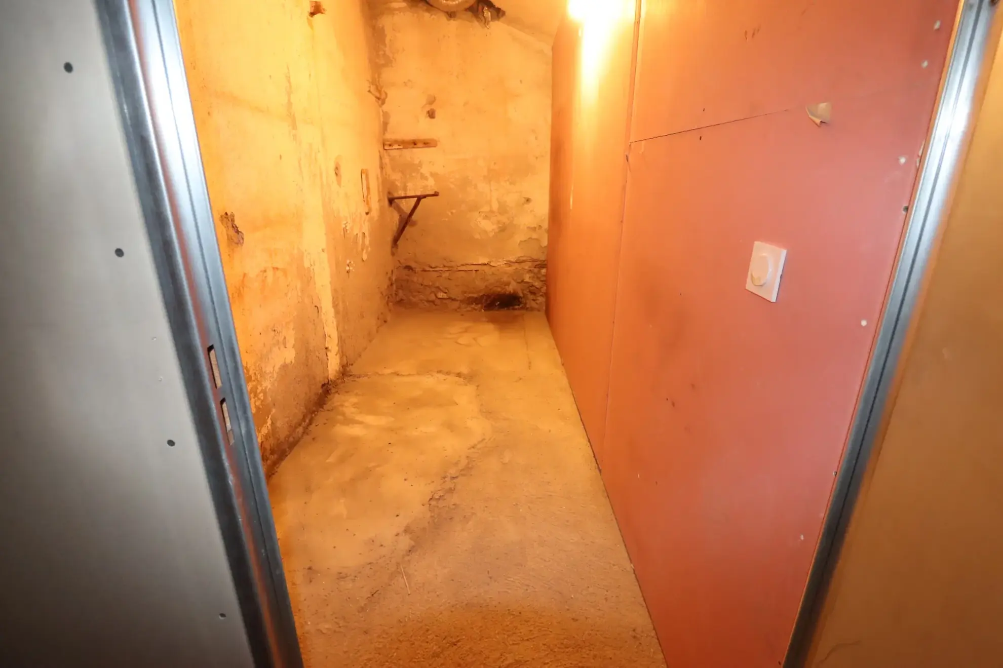 Bel appartement T3 ensoleillé à Beauvezer avec cave et chauffage réversible 