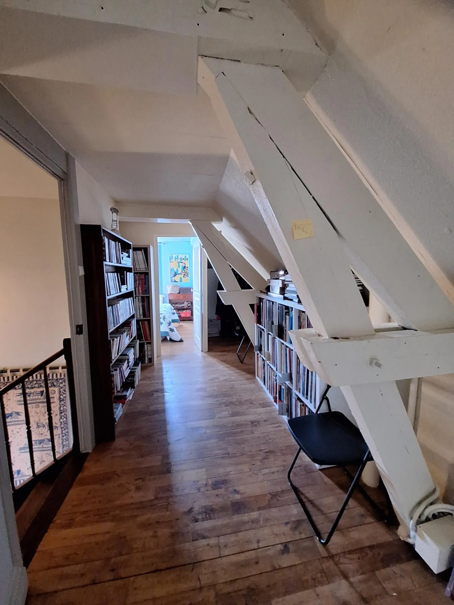 Maison avec piscine à Ribérac, 170m², jardin, garage et dépendances 