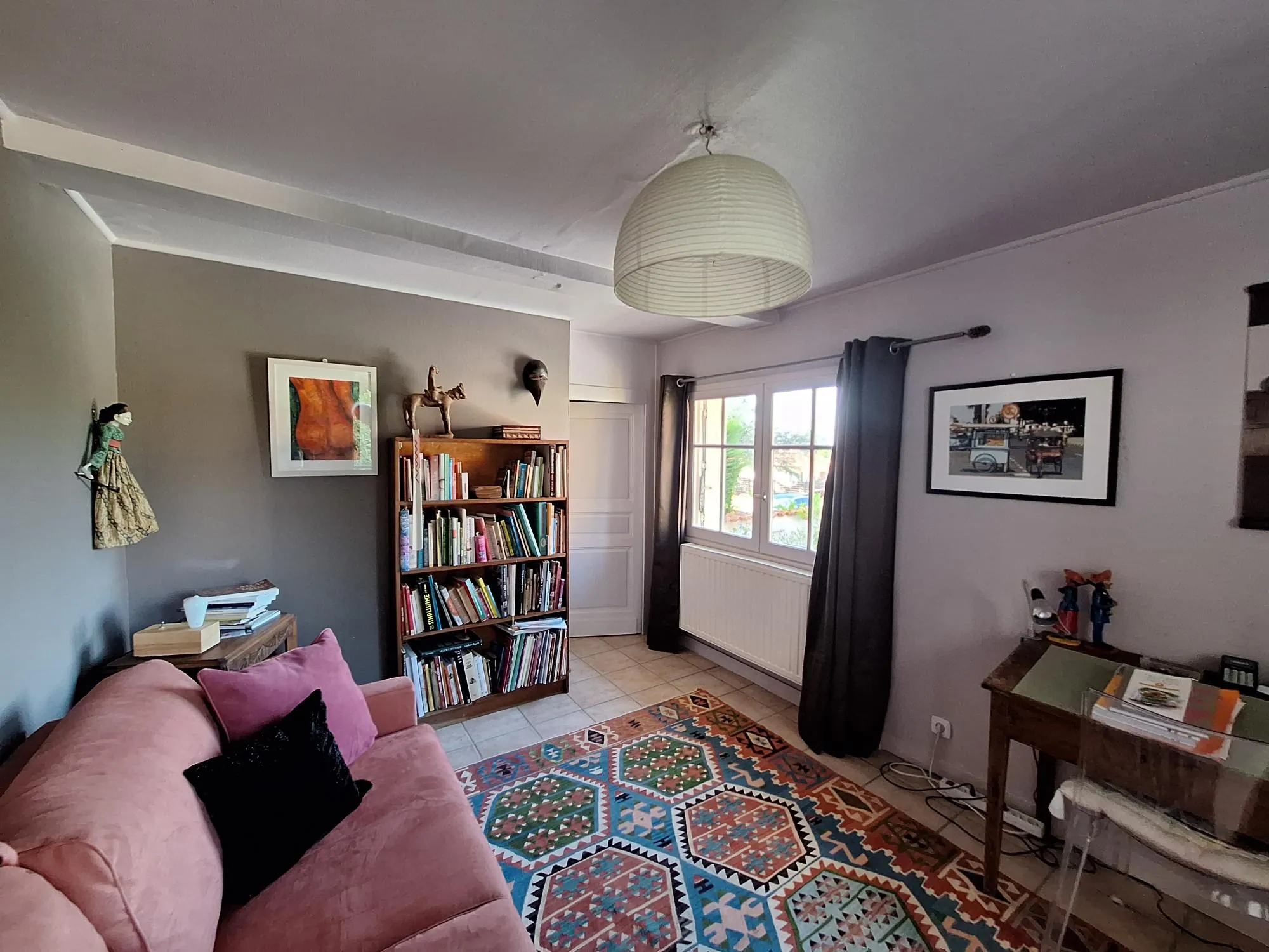 Maison avec piscine à Ribérac, 170m², jardin, garage et dépendances 