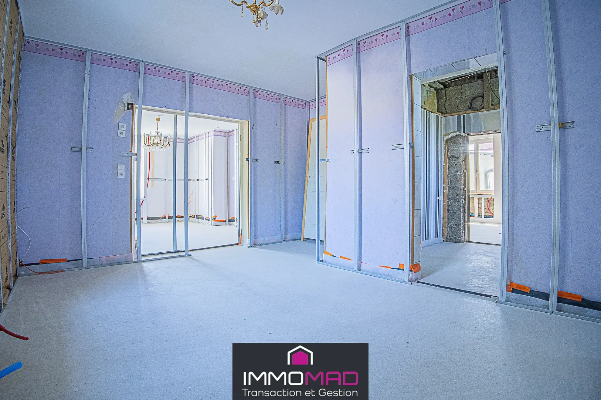 Maison 155m² avec 4 chambres à Chauvoncourt à rénover - Quartier calme 