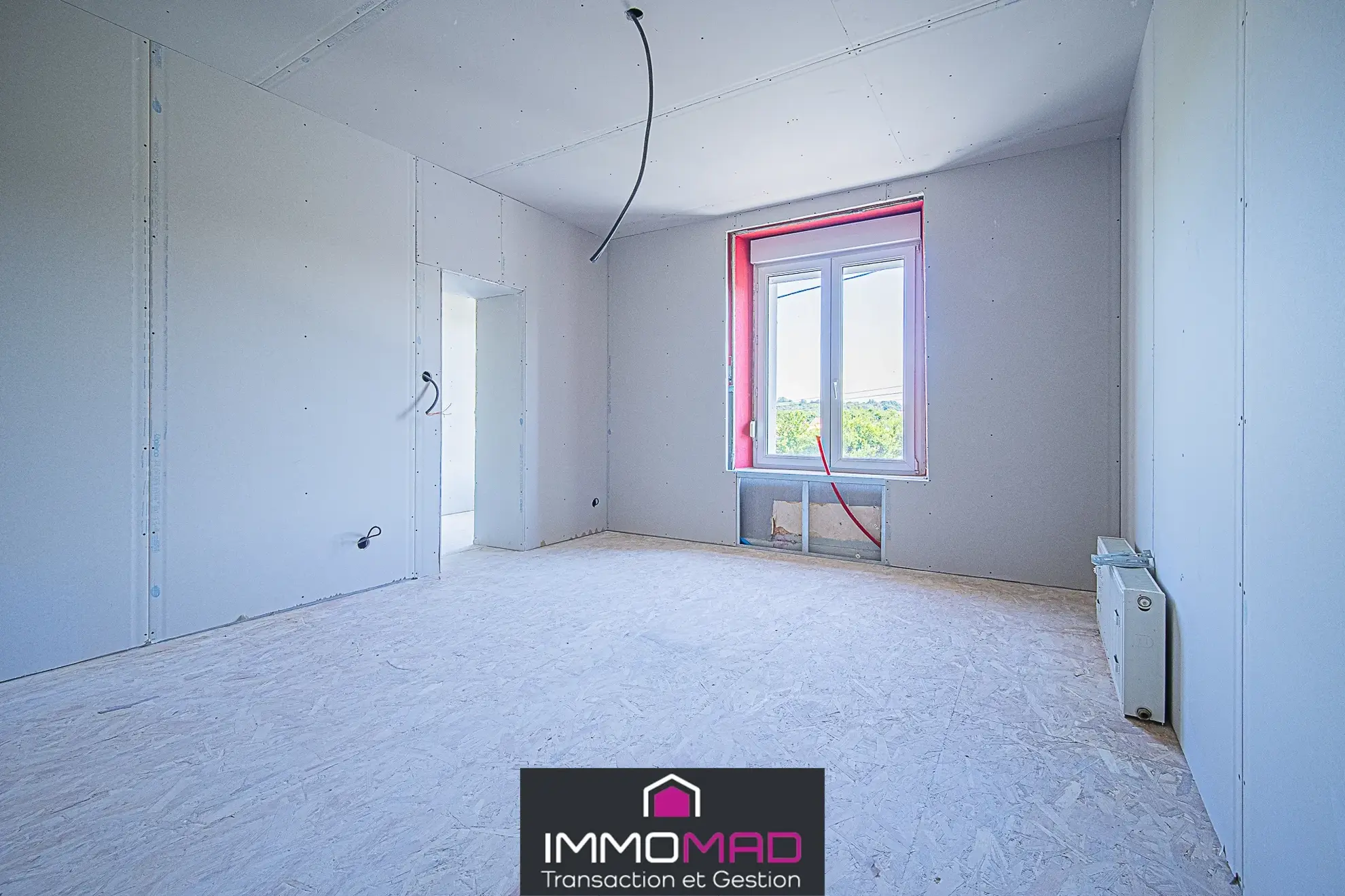 Maison 155m² avec 4 chambres à Chauvoncourt à rénover - Quartier calme 