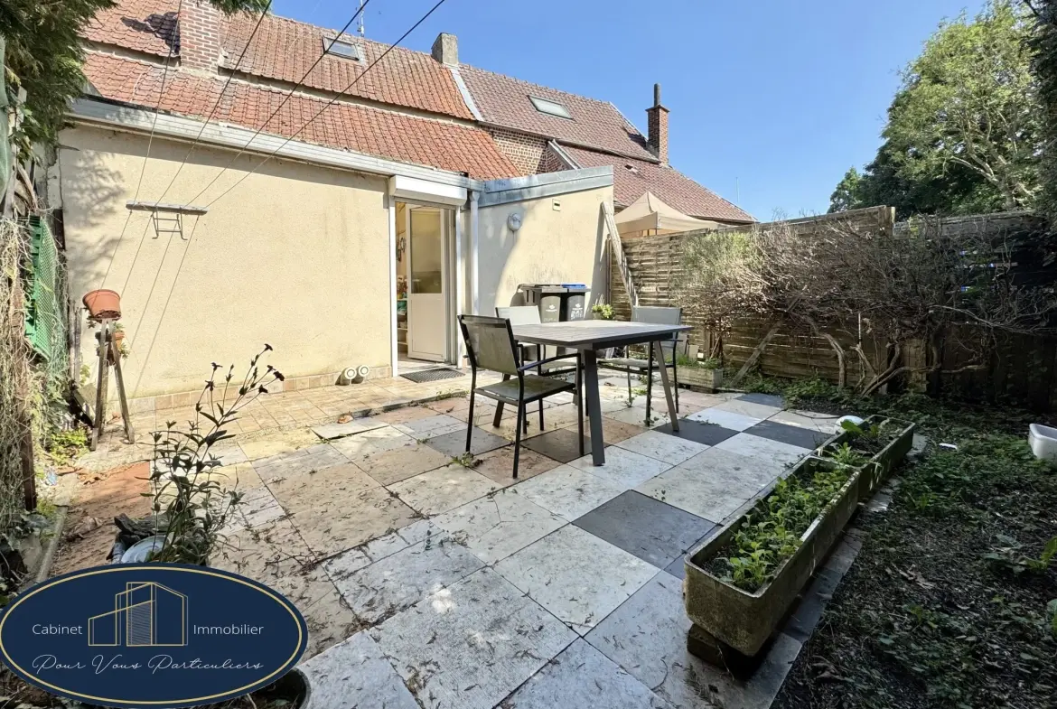 Maison mitoyenne à Haulchin de 73 m² - 2 chambres, cour et cave 