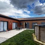 Magnifique maison en ossature bois avec piscine à Coulon - Éco-responsable, récente et spacieuse