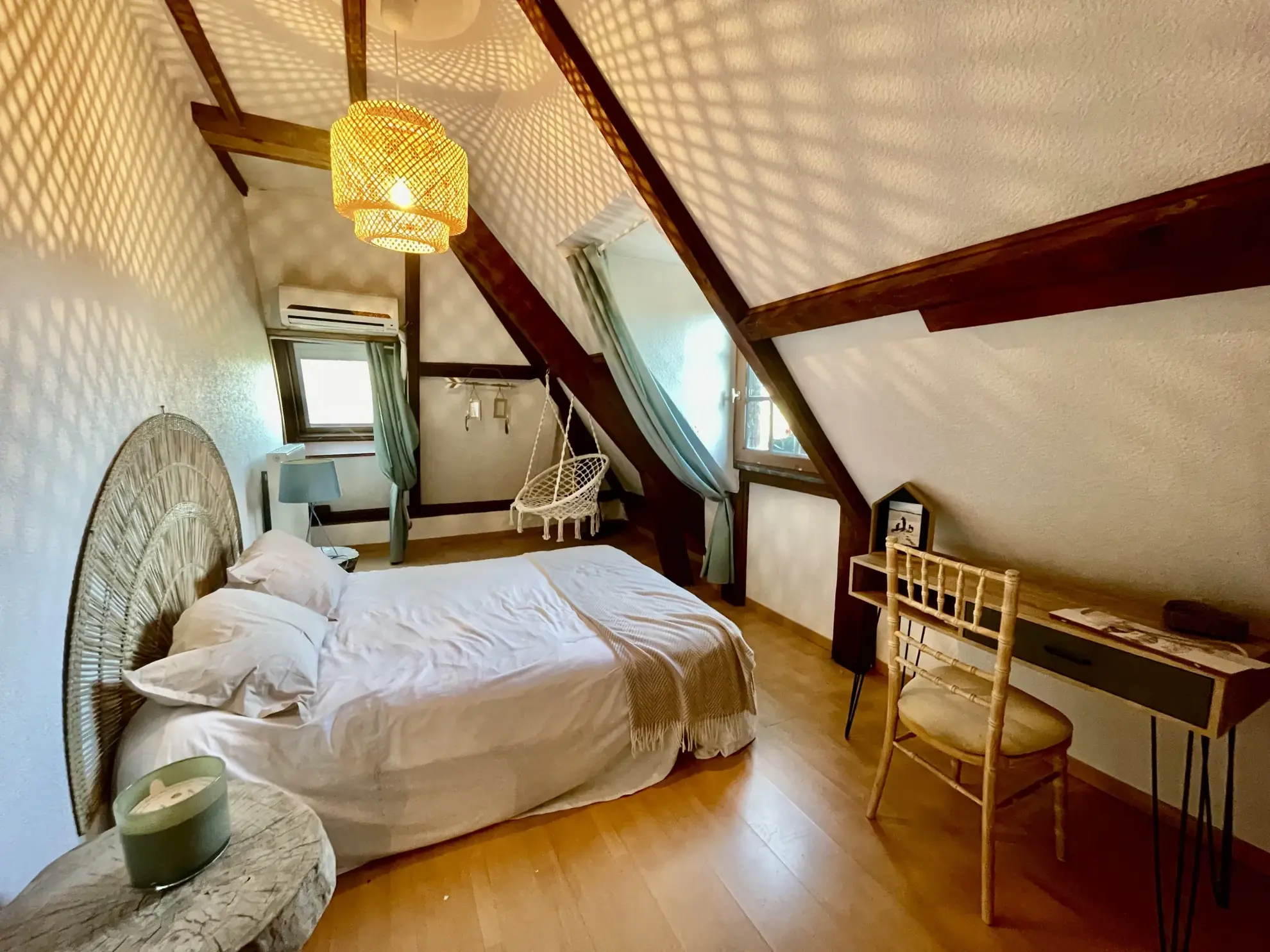 Maison rénovée avec piscine et 5 chambres à Périgueux 