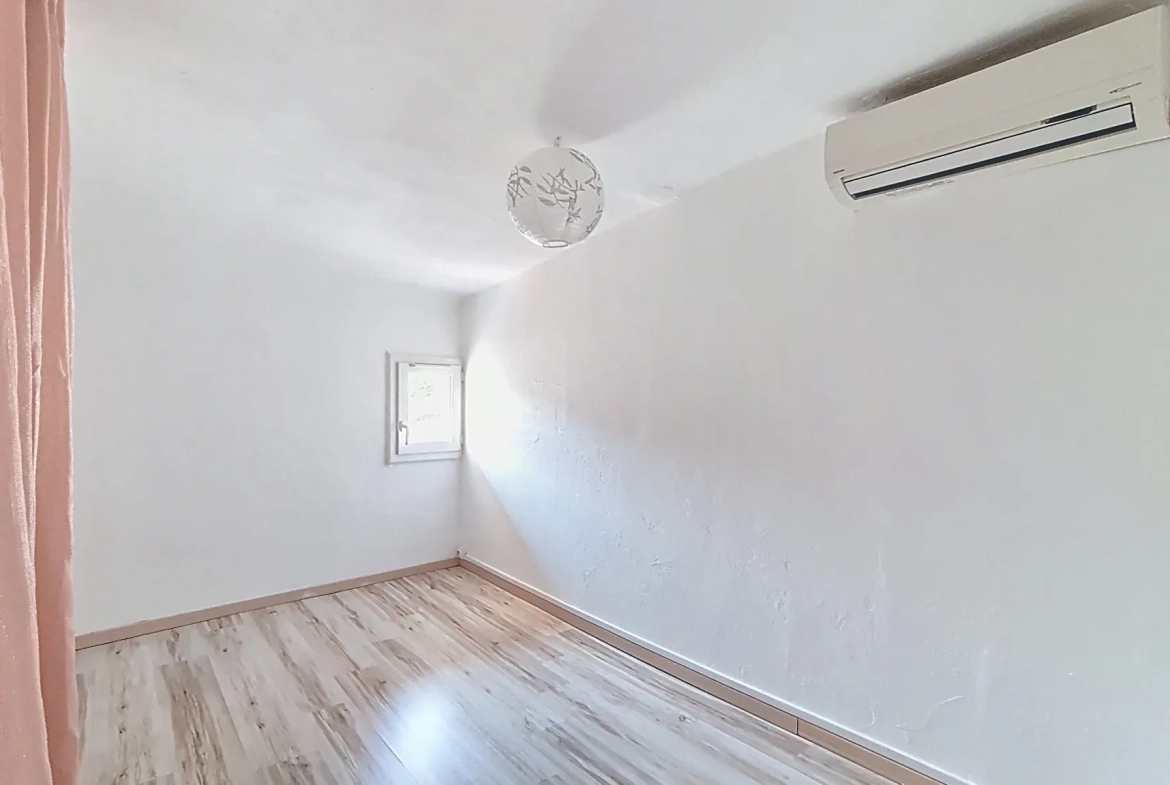 Maison de village 124 m² avec studio indépendant à Rougiers (83) 