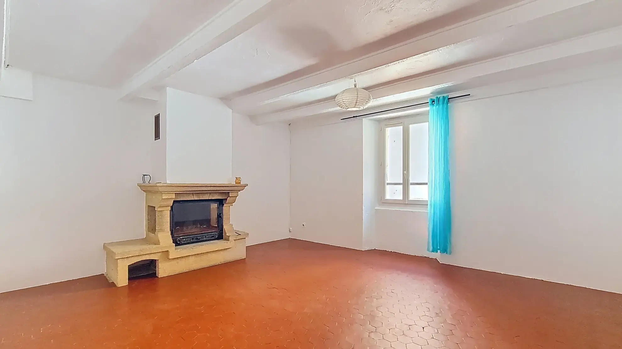 Maison de village 124 m² avec studio indépendant à Rougiers (83) 