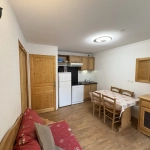 Charmant appartement T2 à Orcières Merlette avec balcon, piscine et parking