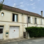 Investissement immobilier à Bergerac avec deux appartements loués, dépendance et grand garage