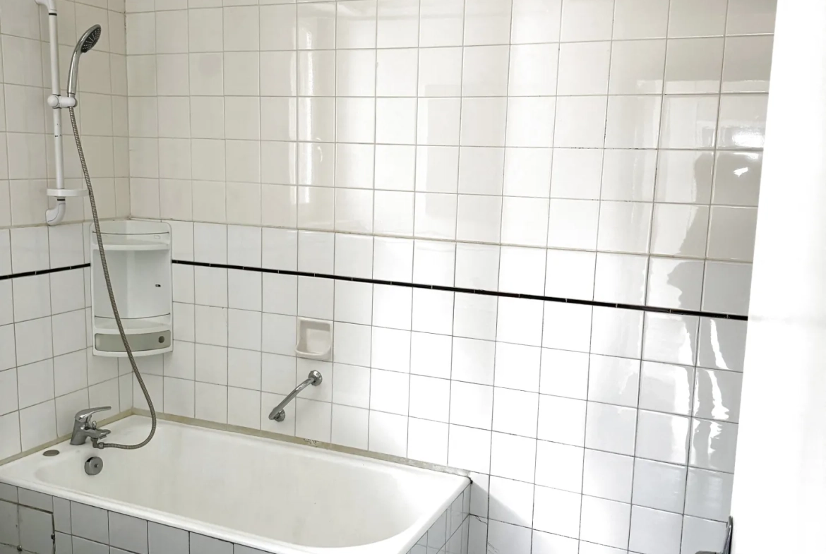 Belle appartement T4 de 94 m² avec jardin privé et 2 balcons à Rodez 