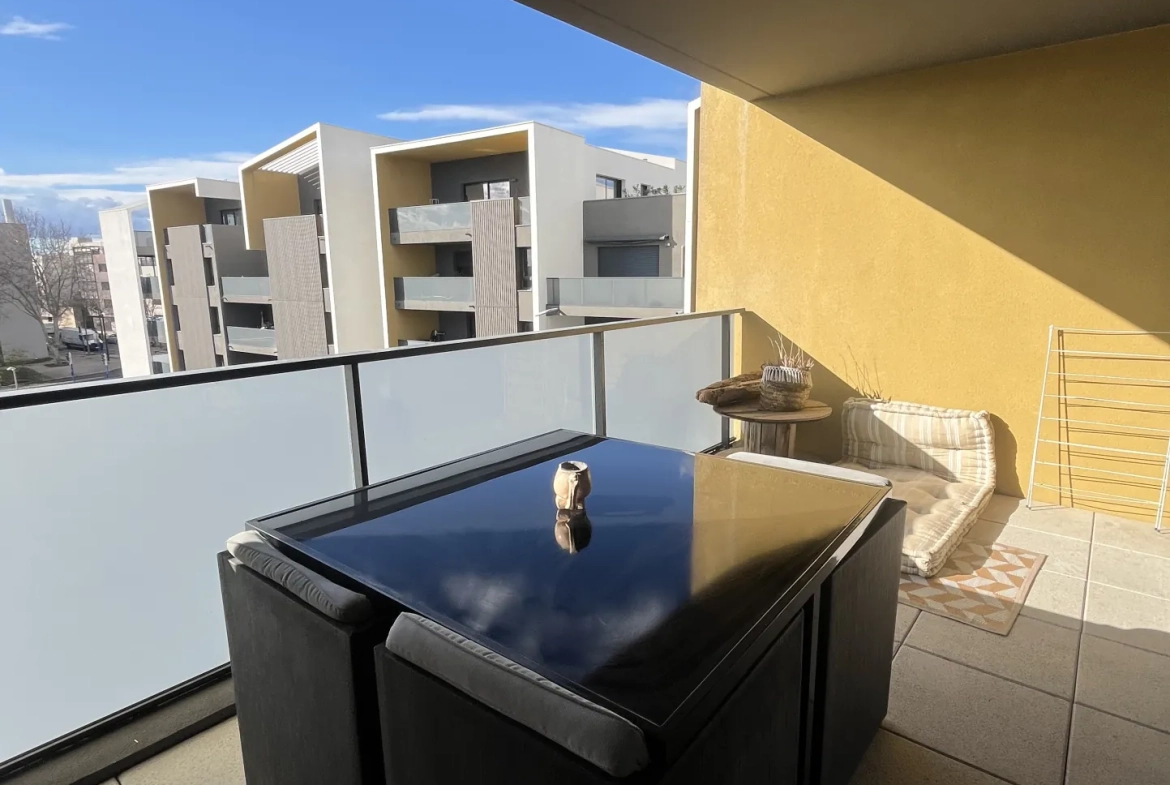 Appartement T3 récent avec terrasse, parking sécurisé à Saint Jean de Vedas 