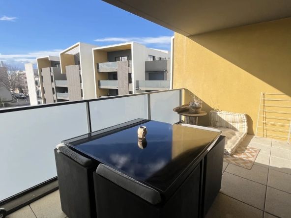 Appartement T3 récent avec terrasse, parking sécurisé à Saint Jean de Vedas