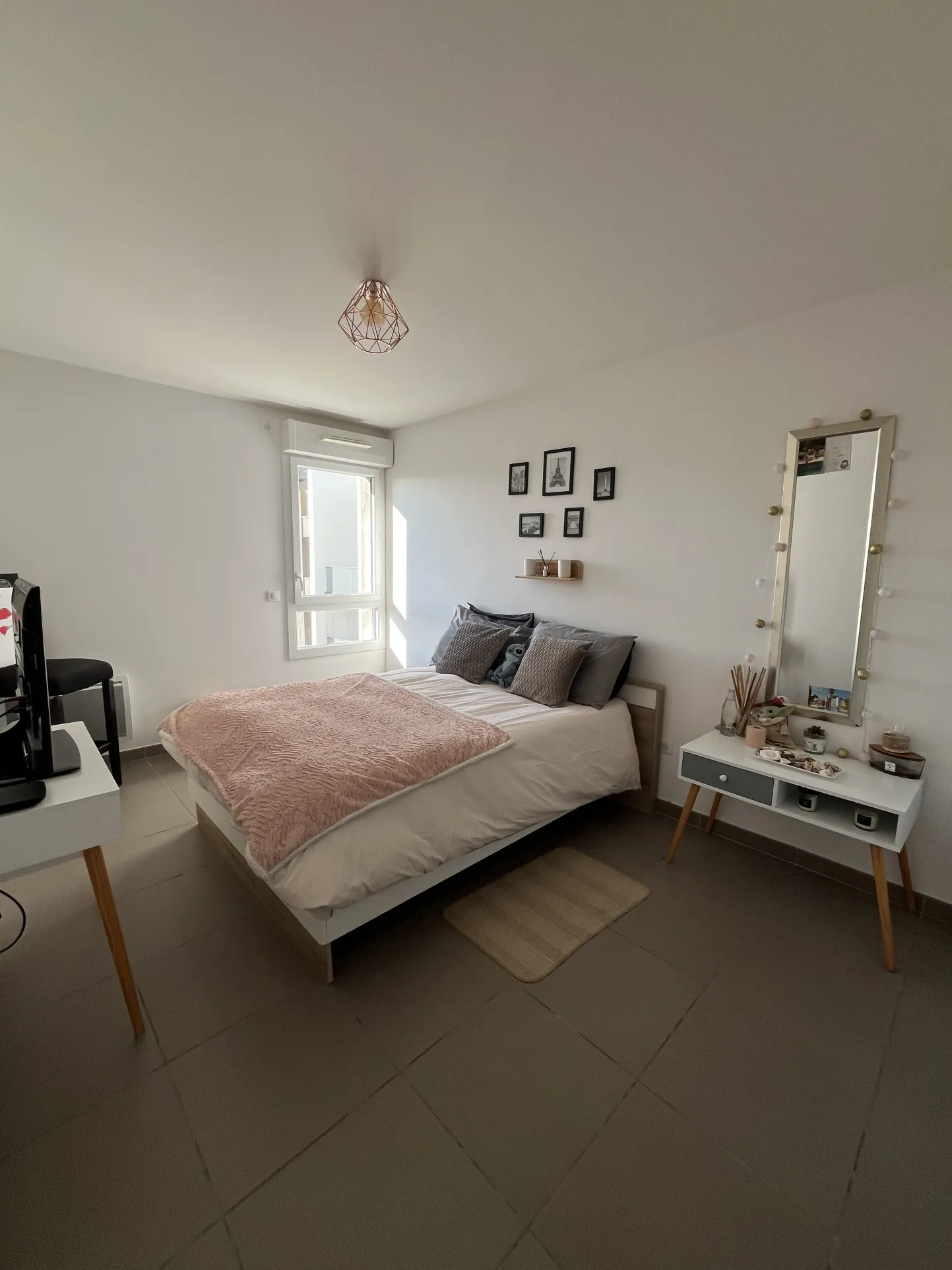 Appartement T3 récent avec terrasse, parking sécurisé à Saint Jean de Vedas 