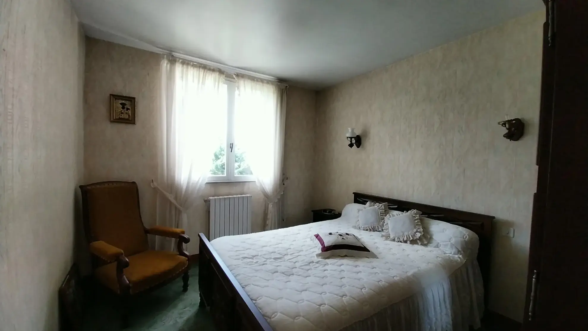 À vendre maison de ville à Marsac-sur-l'Isle avec garage et jardin clos 