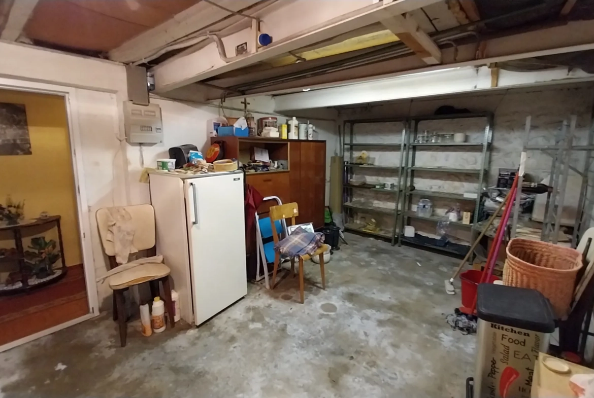 À vendre maison de ville à Marsac-sur-l'Isle avec garage et jardin clos 
