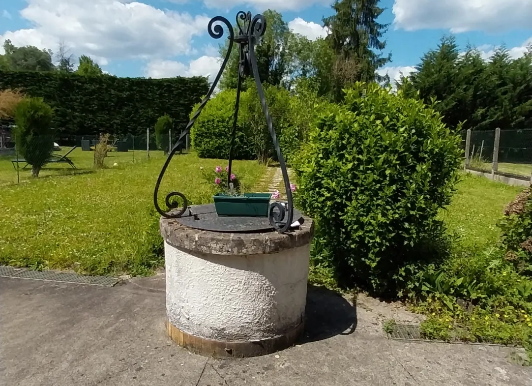 À vendre maison de ville à Marsac-sur-l'Isle avec garage et jardin clos 