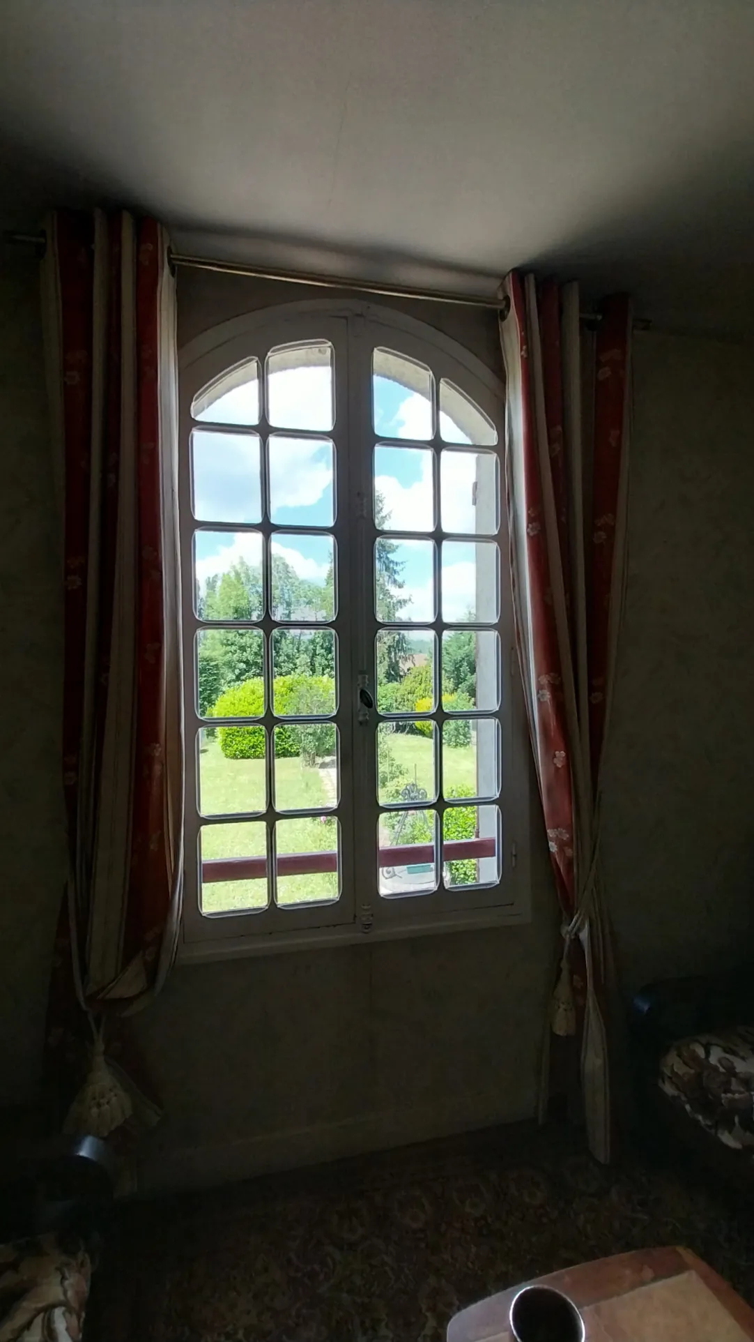 À vendre maison de ville à Marsac-sur-l'Isle avec garage et jardin clos 