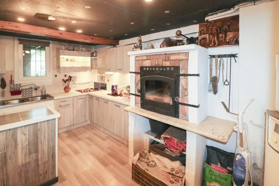 Maison rénovée de 115 m² avec terrain clos à Gérardmer 