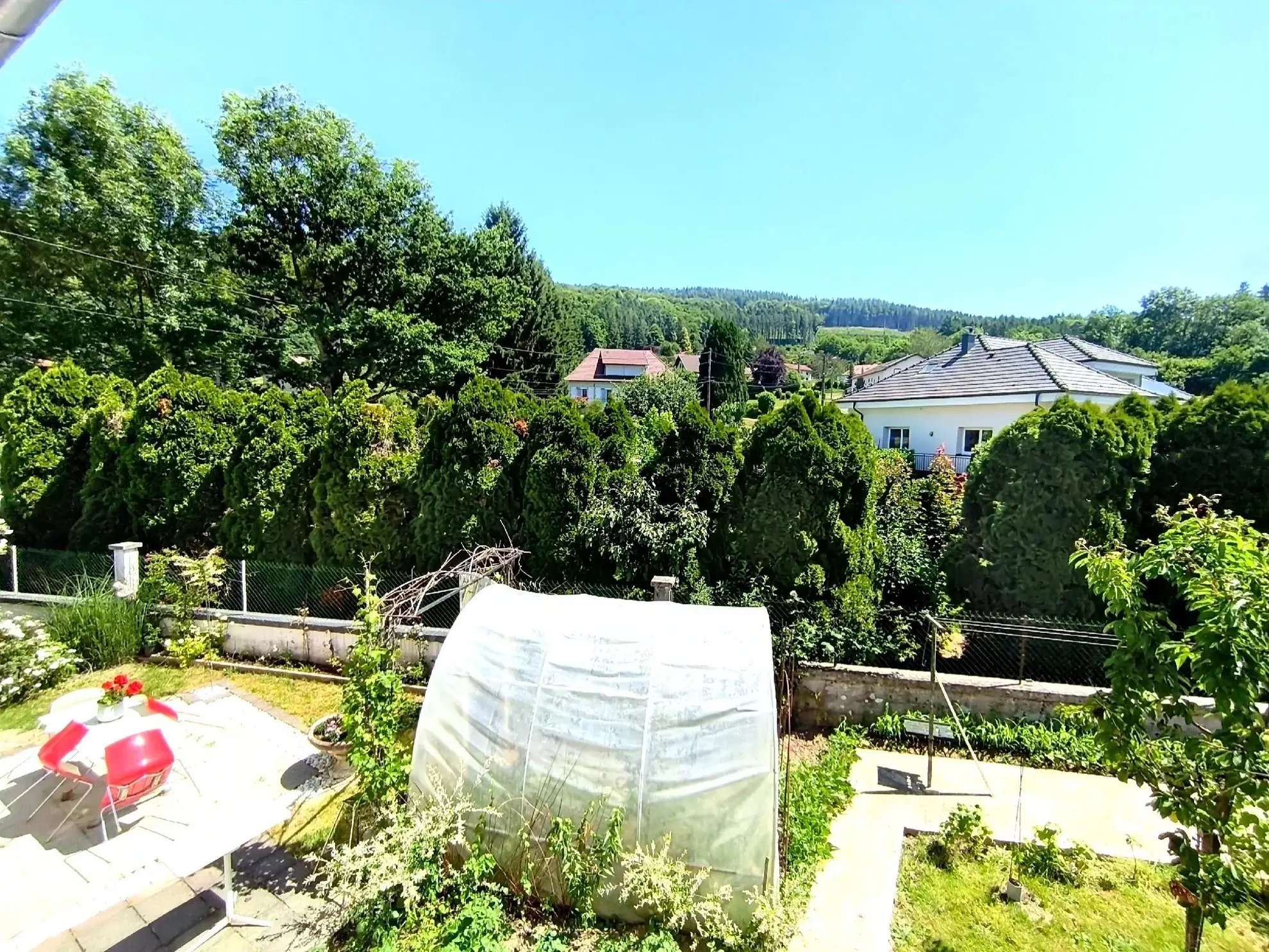 Maison rénovée de 115 m² avec terrain clos à Gérardmer 