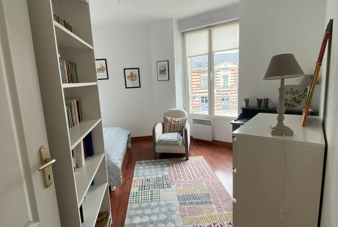 Bel appartement T3 à Pontivy proche du centre-ville et de la gare 