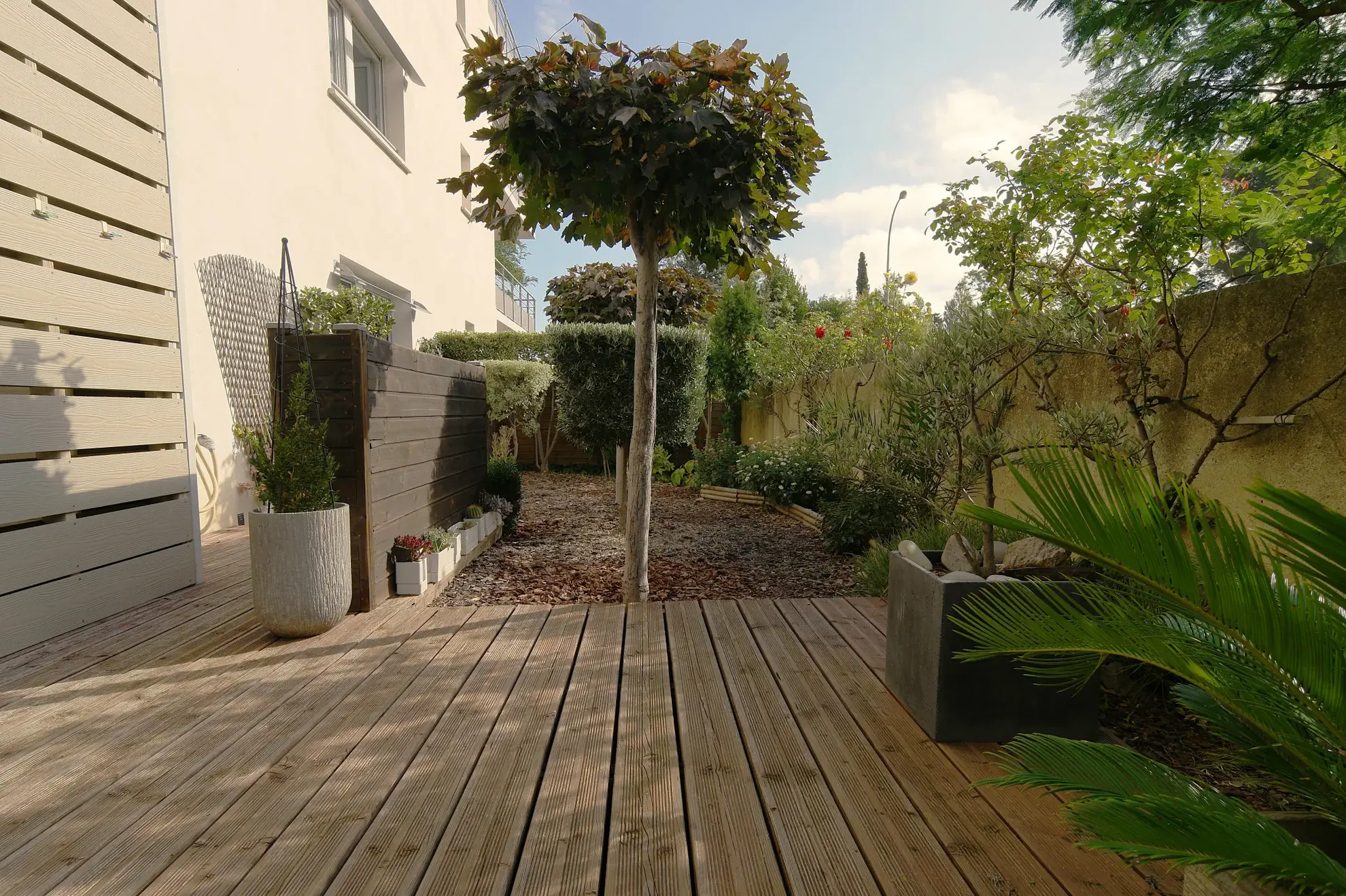 Appartement T3 avec terrasse et jardin privé à Narbonne - Proche centre-ville 