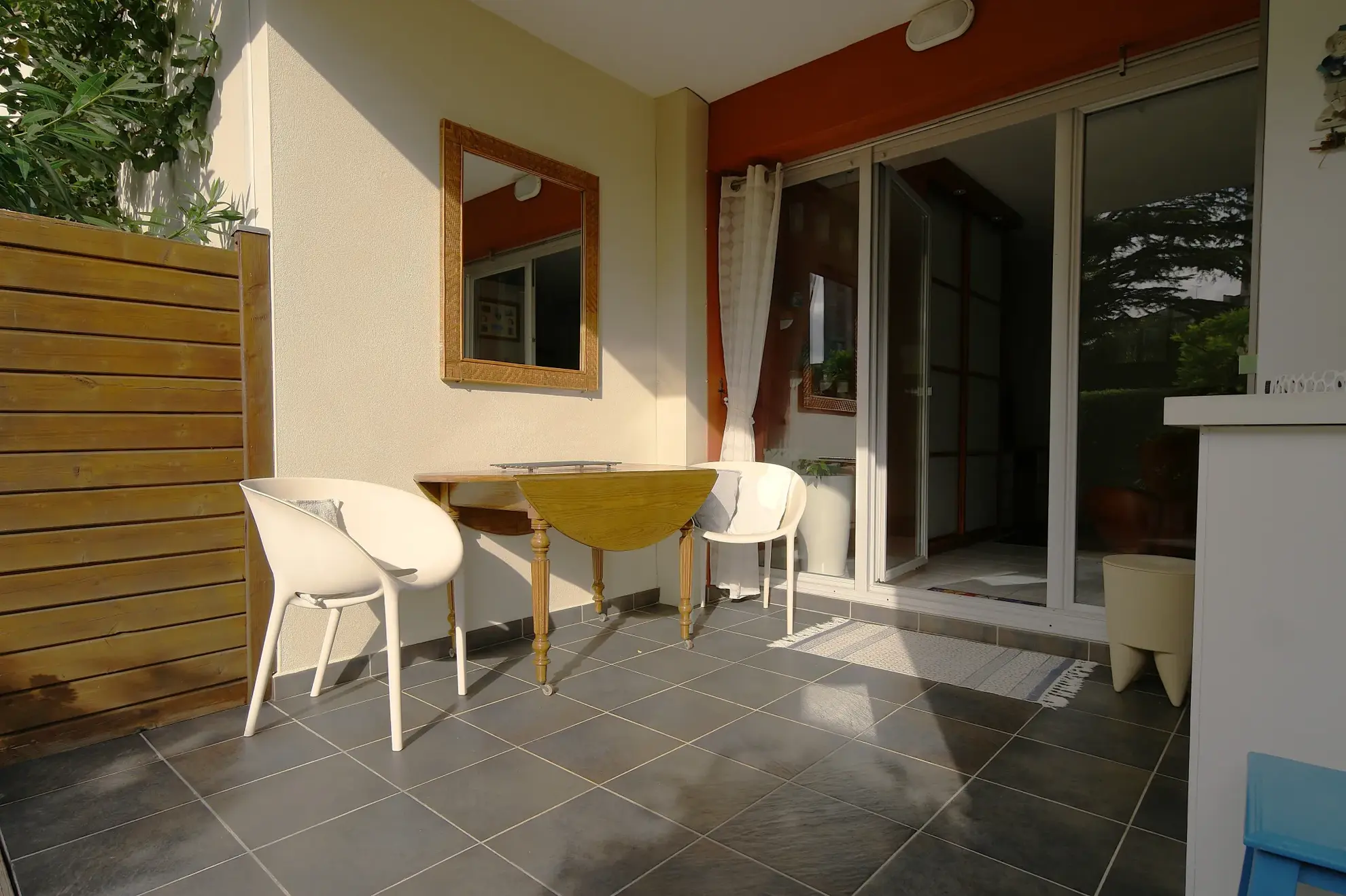 Appartement T3 avec terrasse et jardin privé à Narbonne - Proche centre-ville 