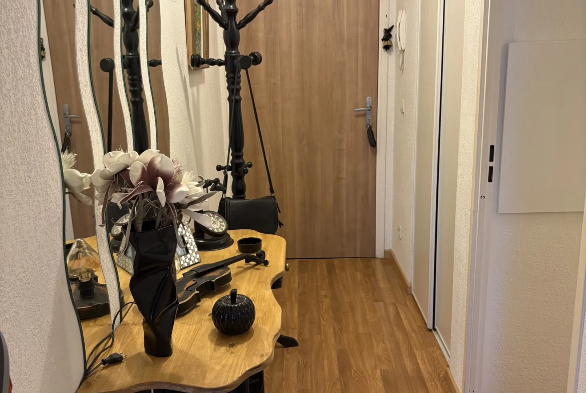 Appartement moderne de 70 m2 à Agen avec balcon et parking privé 