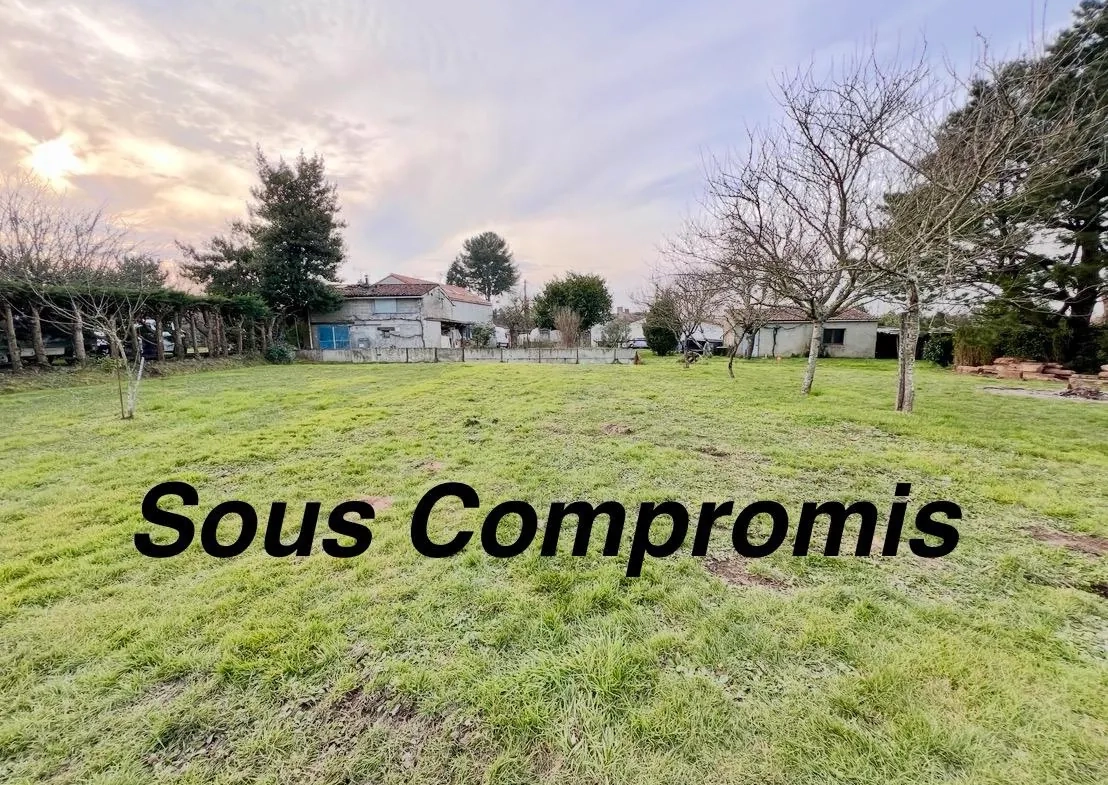 Terrain constructible de 757 m² au Le Pallet, proche gare 
