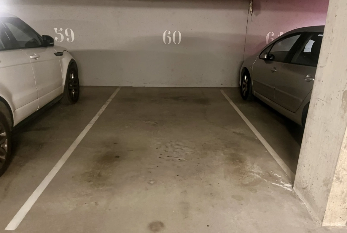 Appartement T3 en rez-de-jardin à Dijon Toison d'Or avec jardin, cave et parking 
