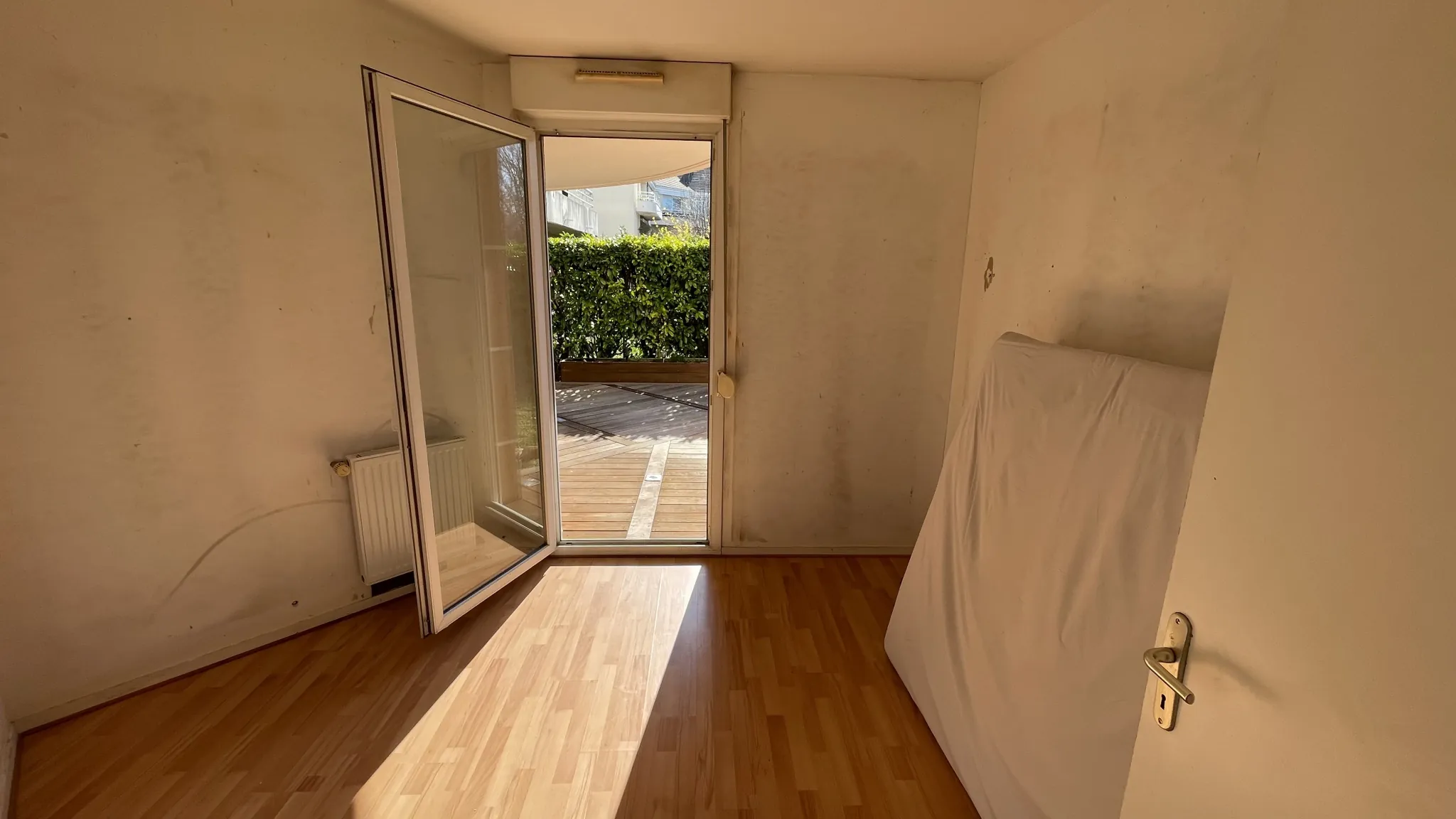 Appartement T3 en rez-de-jardin à Dijon Toison d'Or avec jardin, cave et parking 