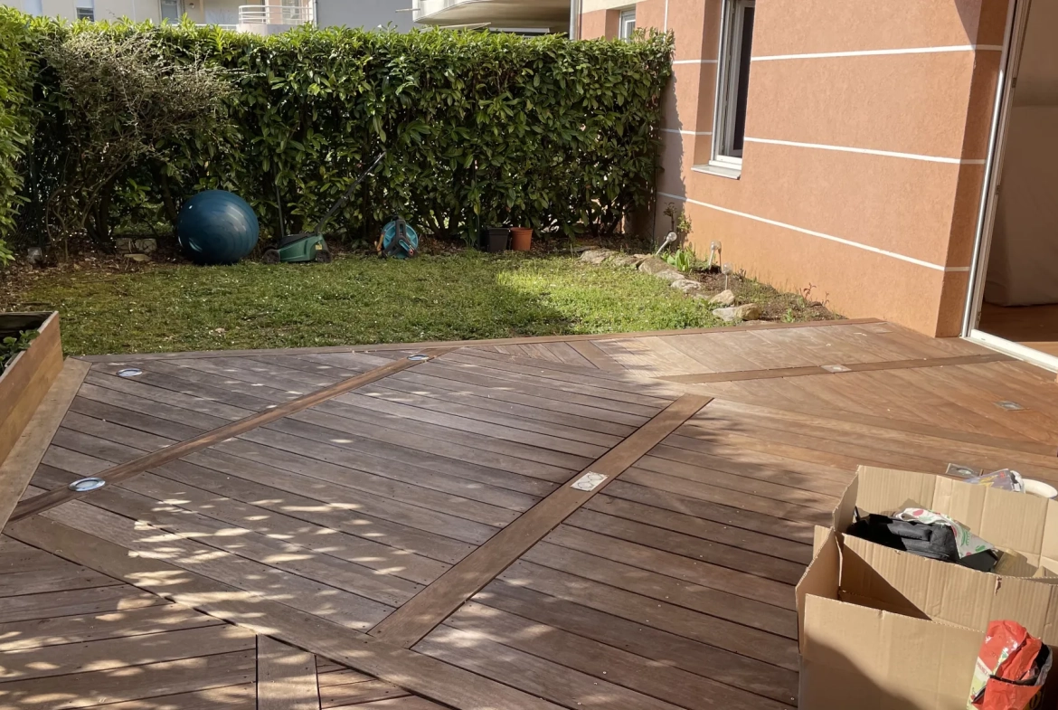 Appartement T3 en rez-de-jardin à Dijon Toison d'Or avec jardin, cave et parking 