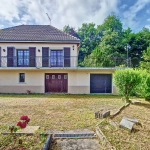 Maison à Bourganeuf avec terrasse, 3 chambres et sous-sol aménagé