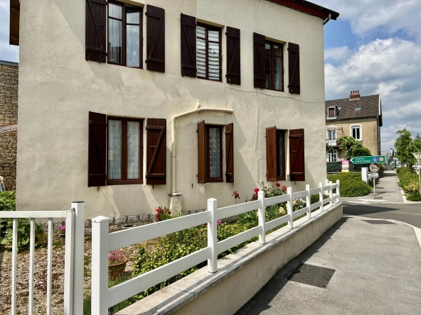Appartement à vendre à Dole de 64,5 m² avec cave et parking - Opportunité à ne pas manquer
